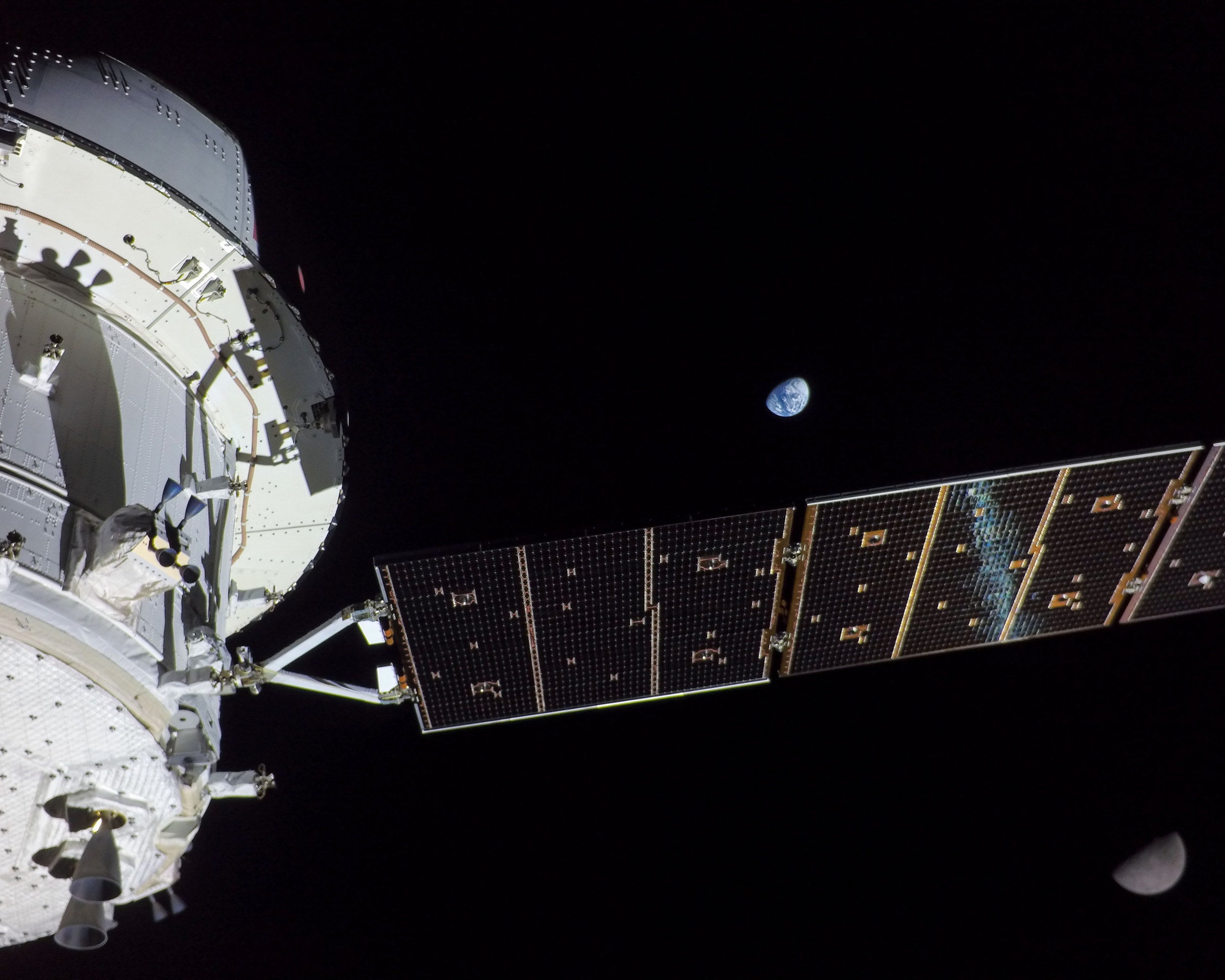 Orion Earth & Moon